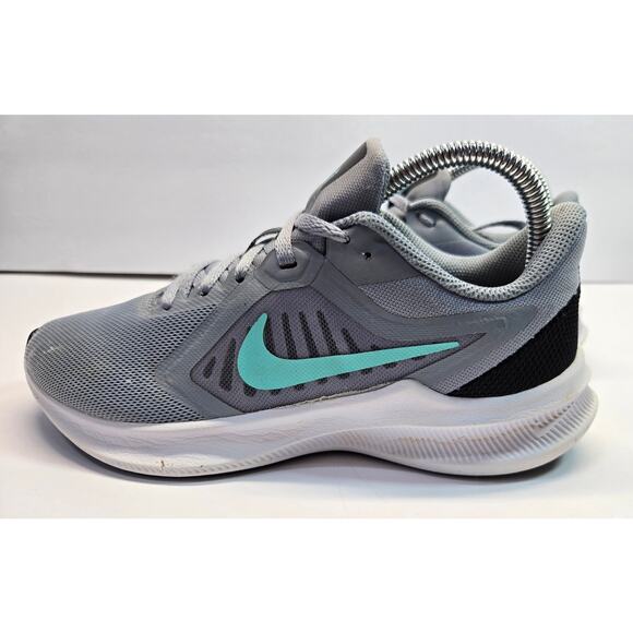 Nike Womens Downshifter 10 CI9984-400 Gray Running Shoes Sneakers Size 7.5 - Picture 1 of 6